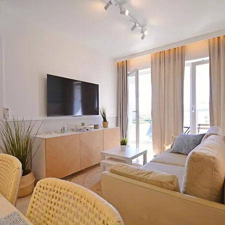 Sun Towers, Seaview + Klimatyzacja + Garaz Apartment Swinoujscie Exterior photo